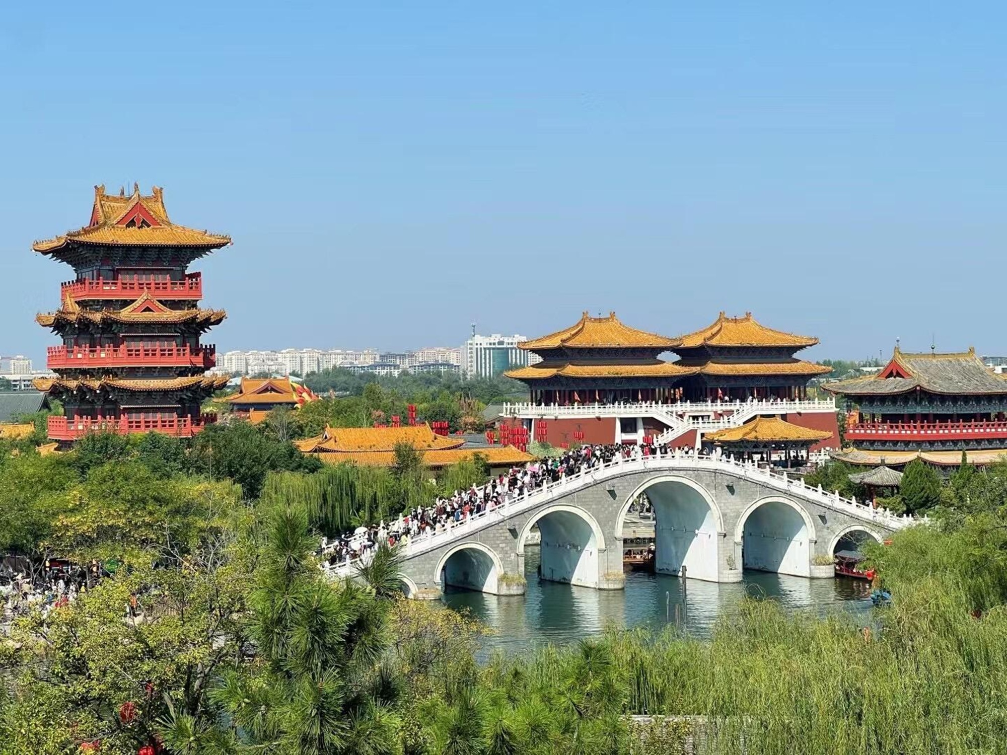 清明上河園