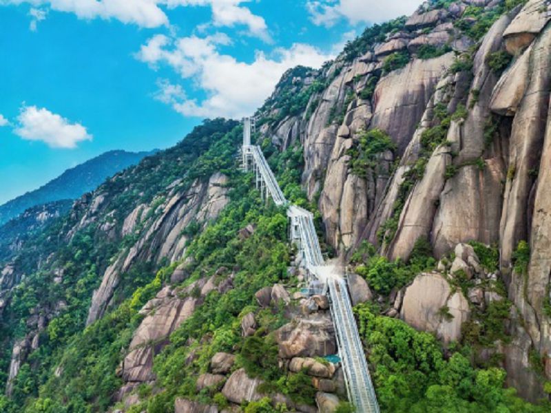 靈山